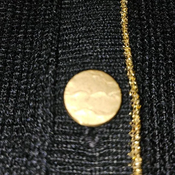 🔥HP🔥CHANEL-STYLE BLACK CARDIGAN w/ GOLD ACCENTS FEATURING SIX BUTTON CLOSURE - Picture 8 of 12